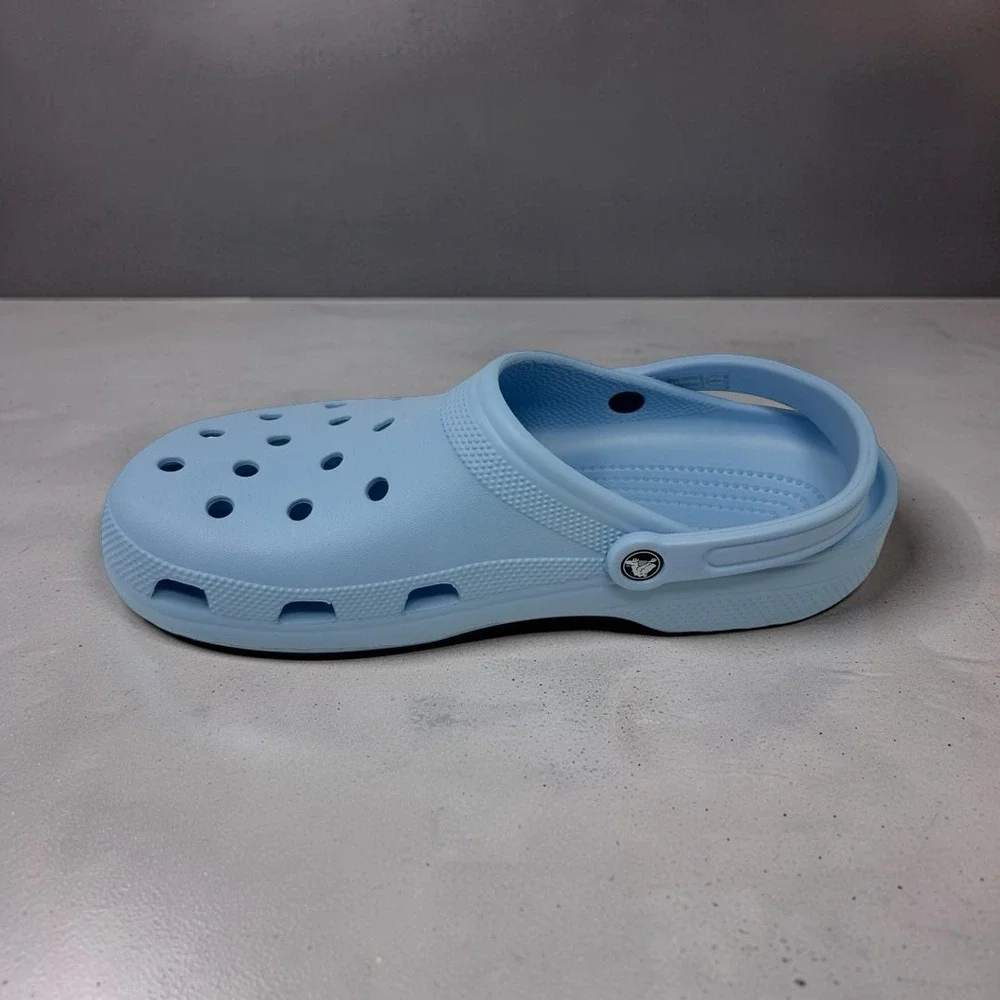 Crocs Classic Clog Men Size 13 Light Blue Slip On (Moon Jelly/Blue Calcite) NWT